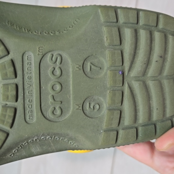 Crocs Women U.S. Army Clogs Mule Shoes Sz W7 M5 - Picture 11 of 12